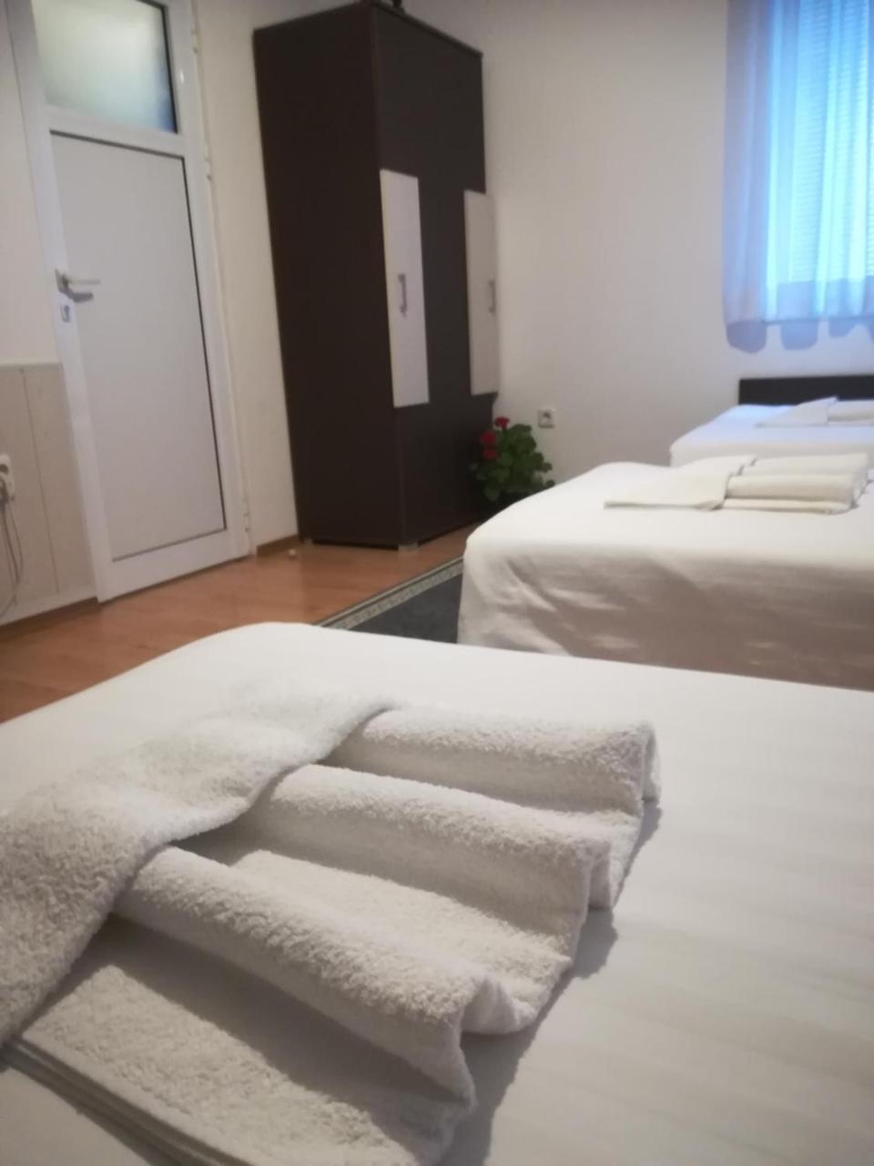 Economy Guest House София Экстерьер фото