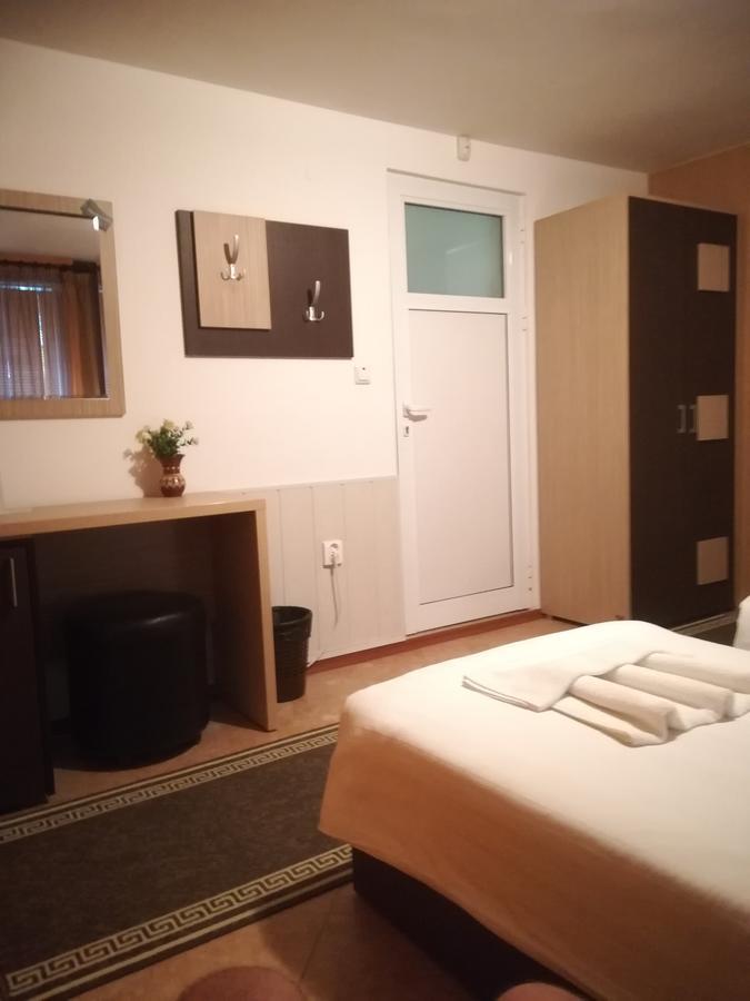 Economy Guest House София Экстерьер фото